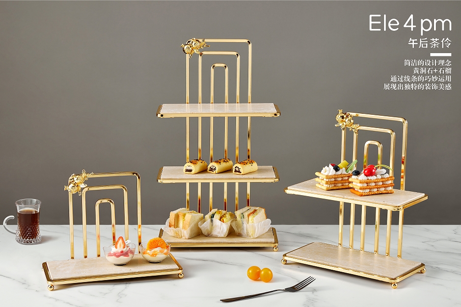 tiered cake stand